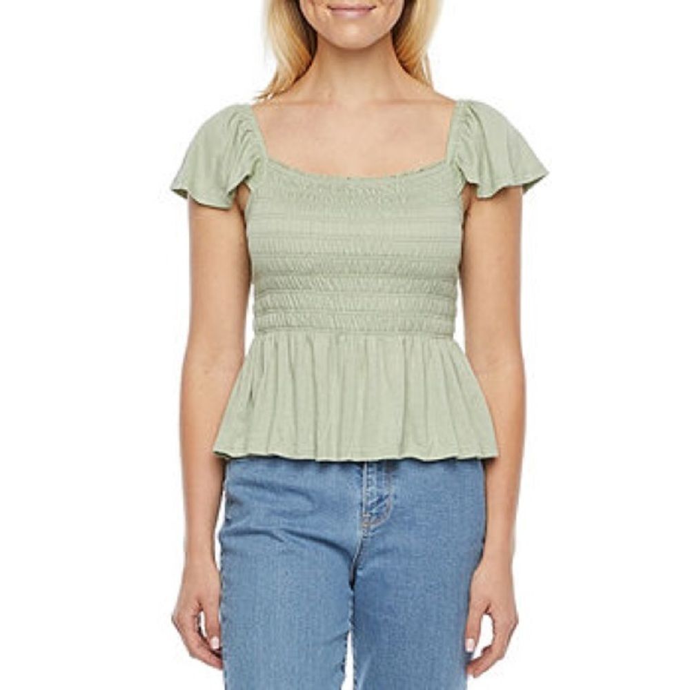 ✨Arizona Co Square Neck Short Sleeve Babydoll Top✨